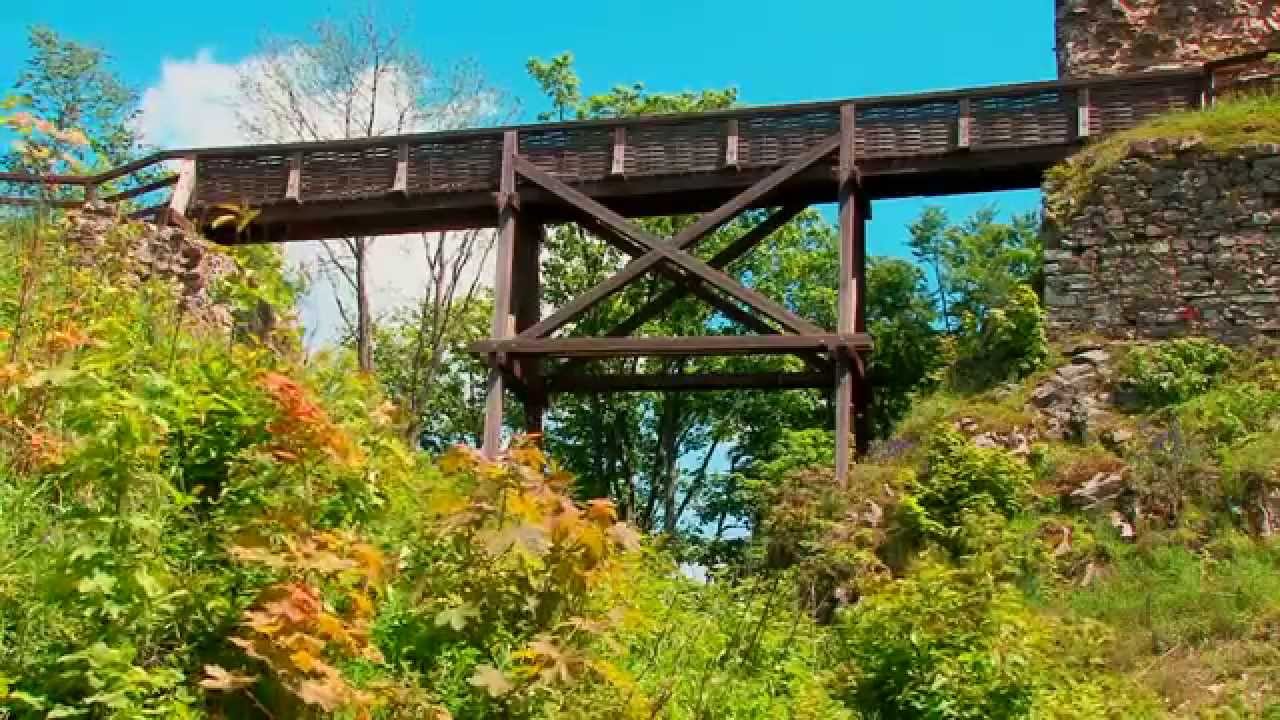 Hrad Zubštejn - Castle Ruins Zubštejn