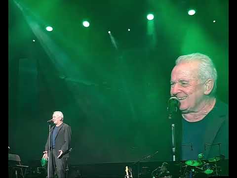 Víctor Manuel- "Asturias". Wizink Madrid.  Fin de Gira, 75 Aniversario. 17-12-2023