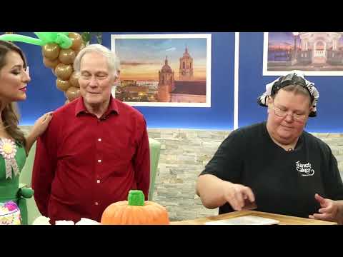 Cake Decorating Tips with Janet's Cakery