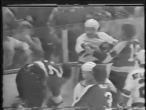 Dave Fortier vs Gary Dornhoefer