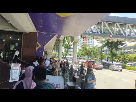 Centre Point Sabah, 24/4/2022.