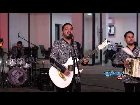 Grupo Comnbate - Yo Se Trabajar (En Vivo 2023)