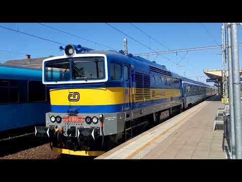 Lokomotiva 754 047-9 odjezd z Jaroměře do Hradce Králové