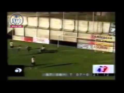 Primer gol del Chino Luna en Tigre.