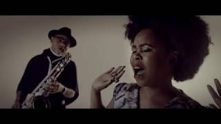 Zahara - Umfazi feat. Kirk Whalum [Official Video]