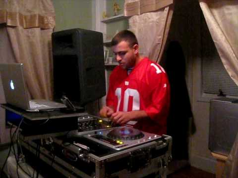 DJ Gaby on the 1's & 2's Merengue Mix Amarfis Mi Chica Bomba