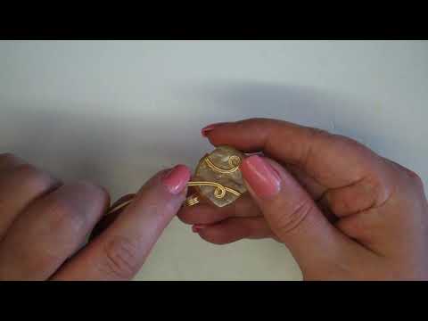 JewelleryMaker | Simple Wirework Pendant with Laura Binding