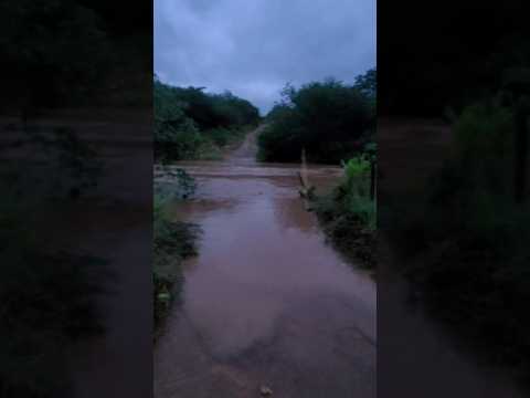 🌊 Rio dos Gentis – Divisa entre Aracatu e Caraíbas (BA) Volume de água altíssimo 😱#aracatu #caraibas