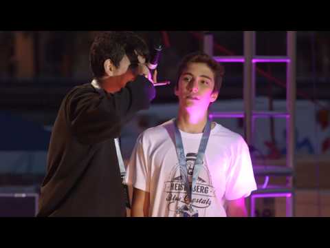 Deskarte vs SRG - Semifinales - Barcelona - Red Bull Batalla de los Gallos 2014 (Oficial)