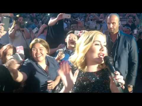 Adele - FANTASTIC CLOSE UP WALK PAST! in Verona Arena Italy - 'Hello' Entrance 28th May 2016