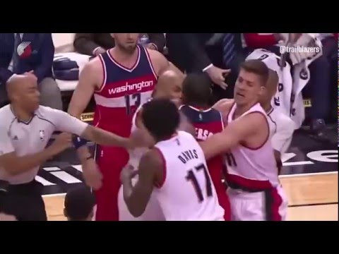 ALAN ANDERSON GETS EJECTED AFTER FIGHTING GERALD HENDERSON MID-GAME (Fight Only)