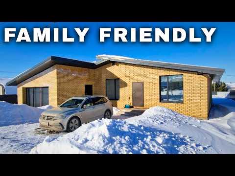 Visita guidata di una casa russa (di nuova costruzione): potresti vivere lì?