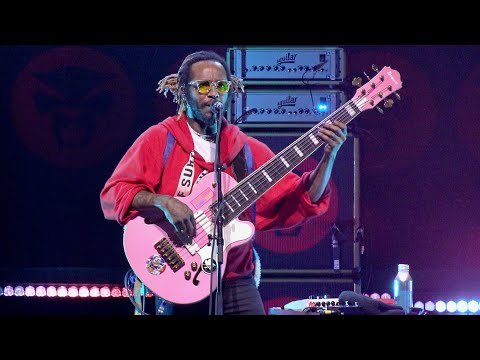 Thundercat, What's The Use (instrumental), live at the Fox Theater, Oakland, CA, March 6, 2020 (4K)