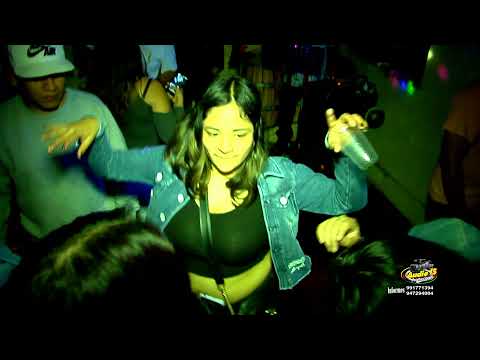 AUDIO 15 PRODUCCIONES - HENRY MARLON Y LA BUENA CUMBIA - ILUSION DE AMOR