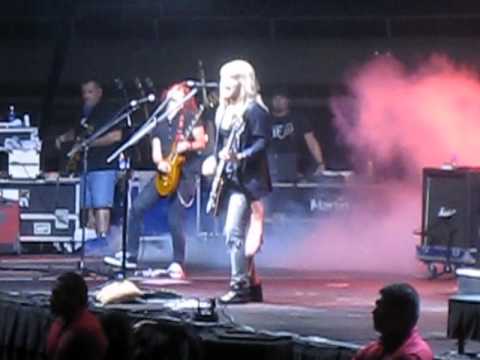 Orianthi in Hawaii, performing 