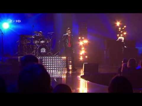 720 HD: Queen + Adam Lambert - Who Wants to Live Forever - Die Helene Fischer Show (2014-12-25)