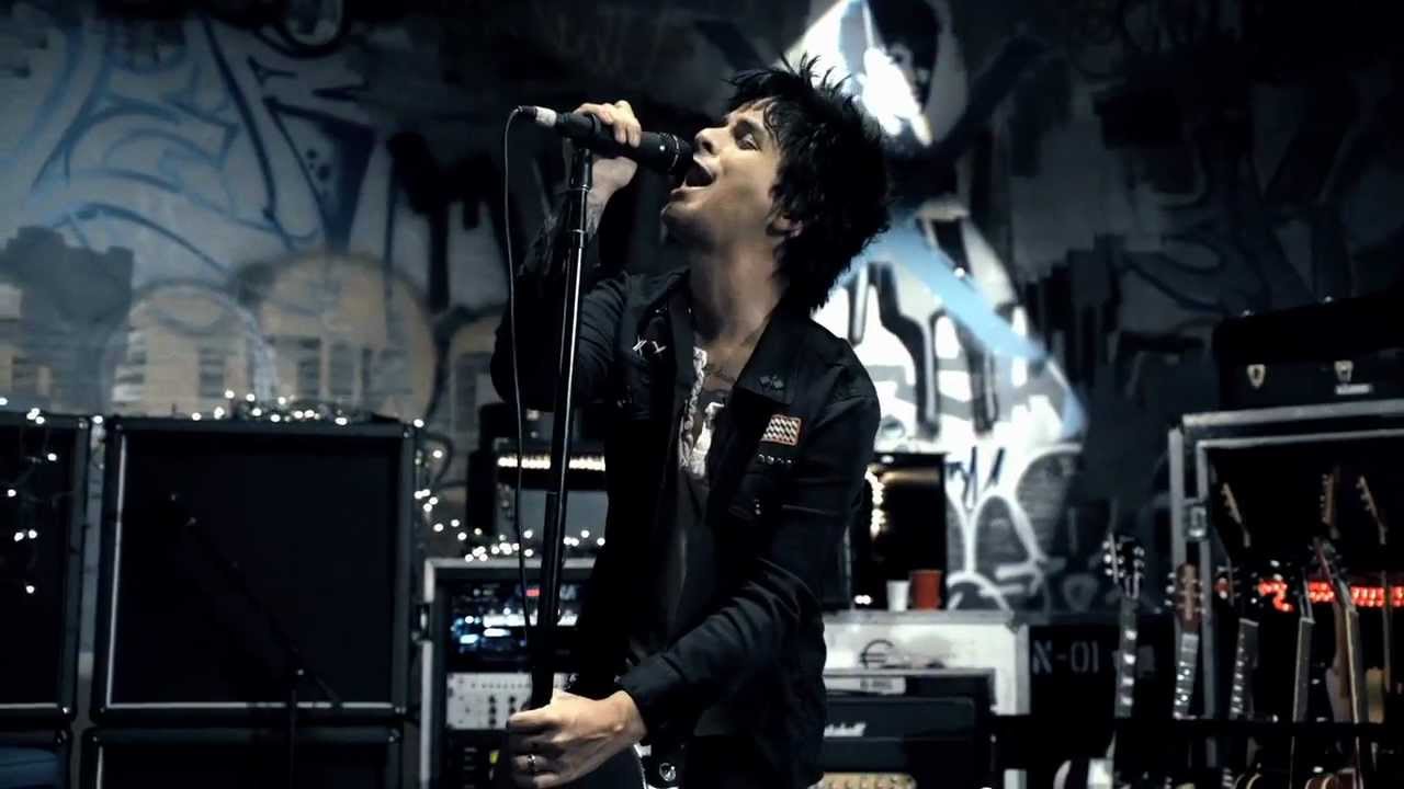 Green Day - Oh Love [Official Music Video] - YouTube