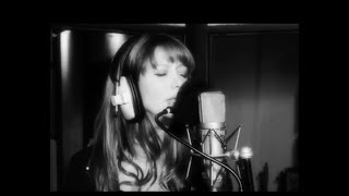 Tally Koren 'Free Will' Elctro Acoustic Version Featuring Ely Cathedral Girls' Choir Official Video
