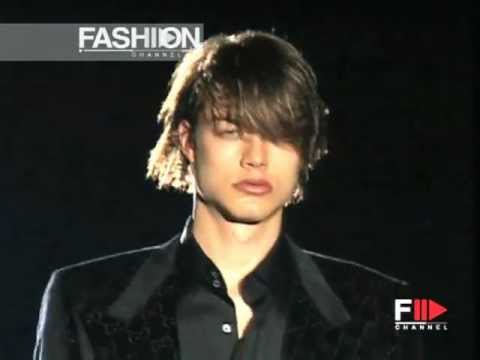 "Gucci" Autumn Winter 1997 1998 Milan 4 of 4 pret a porter men by FashionChannel