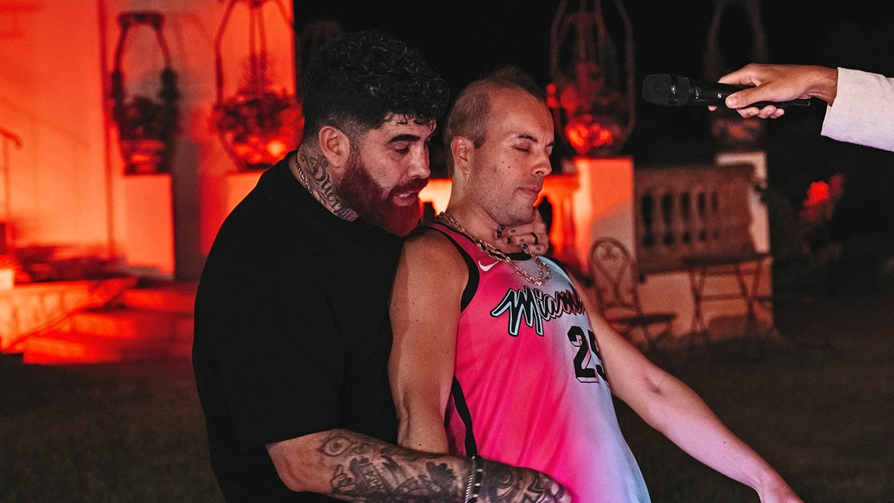 El momento en el que Josebas cayó al suelo hipnotizado