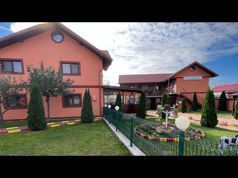 Vilă cu piscină + Pensiune + Căsuțe turistice în Corbu județul Constanța