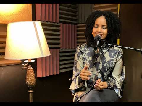 Elsa Bisa - Holy Spirit by @Meddy  (cover)