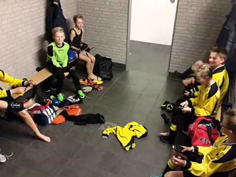 Den Dungen E1 - St Mich.Gestel E1 (05-12-2015)