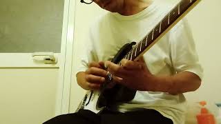 I'm bassist, from litte fly