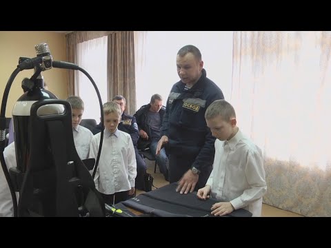 Спасатели Гомельского ОСВОДа проводят профилактические занятия с подростками видео