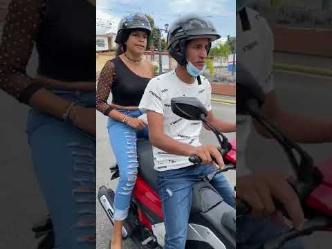 Mi pareja me MANIPULA 😡 suscribete a mi canal #comedia #humor #short