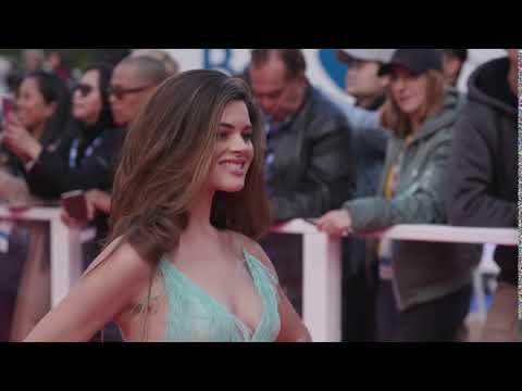 THE GOLDFINCH: CAROLINE DAY RED CARPET ARRIVALS TIFF 2019 | ScreenSlam