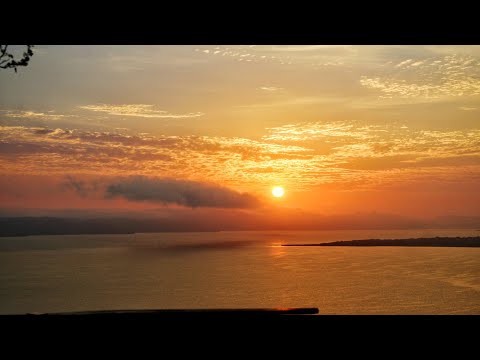 Amanecer en San Andrés, Petén, Guatemala, desde el Mirador.