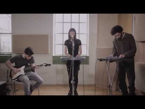 Jo Marches - Right My Wrong (live at Studio Silvester)