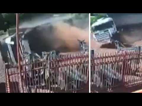 Impactante accidente por maniobra riesgosa en carretera en San Alberto