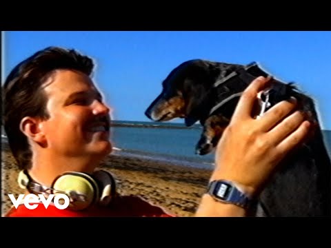 FG CHIC : Gareth Donkin Unveils EXTRAORDINARY, Out April 24 