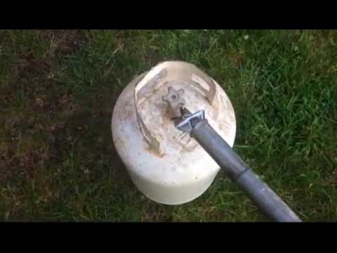 How to Open a Propane Tank Without Blowing Yourself Up