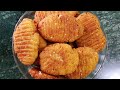 मैदा और सूजी से बनाए बिस्किट की तरह खस�