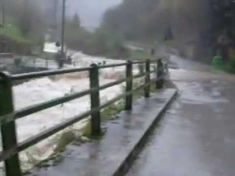 Il Tegorzo in piena nella valle di Schievenin
