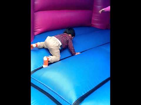 zidane bouncy castle
