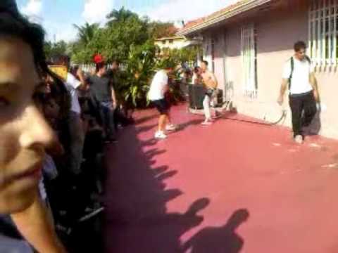 J. Montoya VS Jeremy