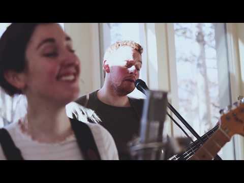 Treehouse Sessions - Eva Cassel Don't Run