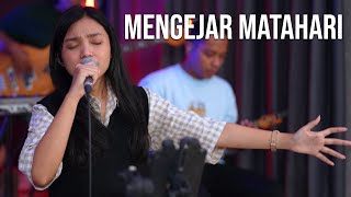 Download lagu Keisya Levronka, Andi Riyanto - Mengejar Matahari | Remember Entertainment ( Keroncong Cover ) mp3 Download lagu Keisya Levronka, Andi Riyanto - Mengejar Matahari | Remember Entertainment ( Keroncong Cover ) mp3