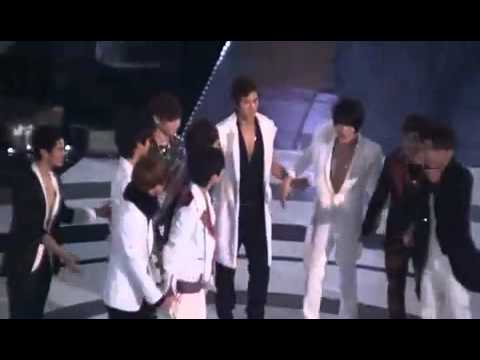 [FANCAM] 081115 DBSK & SHINee moment @ MKMF ending