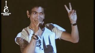 Download lagu Salju band - pergi tinggalkan diriku - live konser muara dua sumsel 2010 mp3