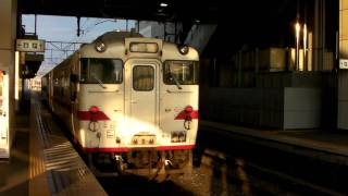 preview picture of video '【ＪＲ時代】八戸駅 キハ４０発車 Japanese DMU departure'