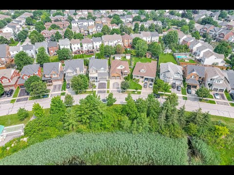30 Amanda Avenue, Whitby Home - Real Estate Properties