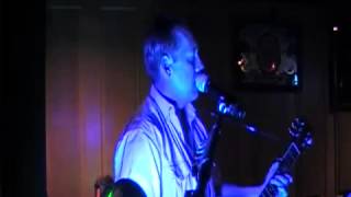 Eric Higgins Acoustic Jonathon Serbst doing Del Amitri&#39;s Buttons On Your Clothes