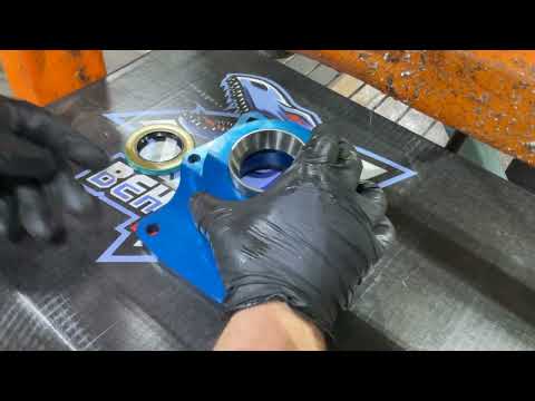 How to install the Behemoth Drivetrain Twin Stick Flip Kit on a Dana 300 Transfer case