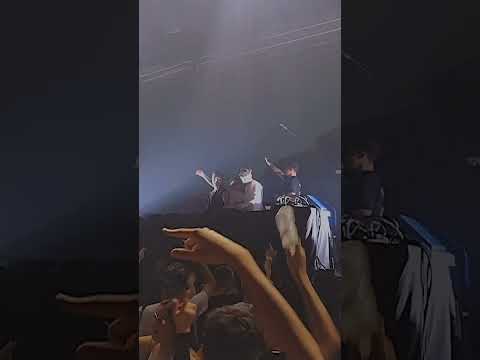 Victor Lou, Flux Zone - again (ao vivo)