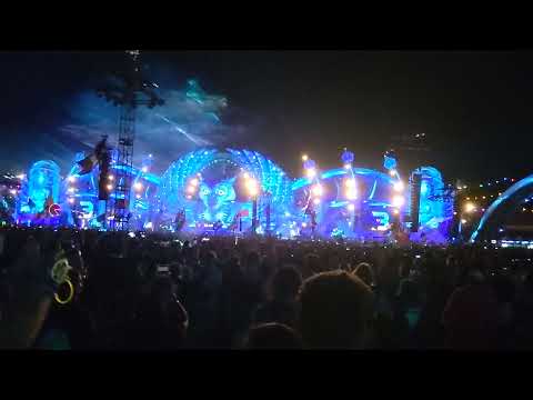 3LAU vs Galantis - How You Love Me vs Runaway (Live at EDC LV 2021)